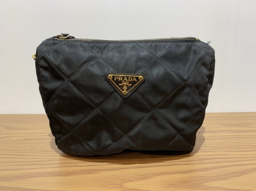 バッグのキルティングショルダーバッグ