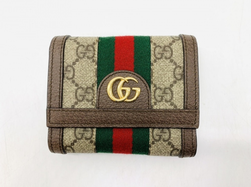 財布の3つ折り財布