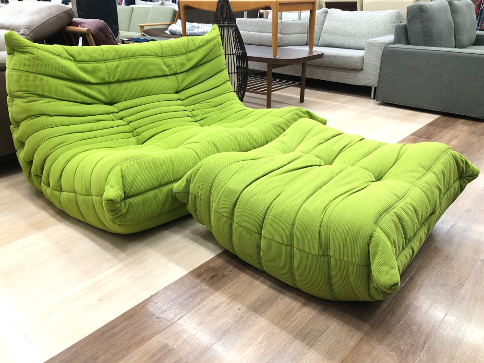 店舗用品 Syoi 槌屋ヤック SY-CO9 トヨタ カローラクロス専用 センターコンソール