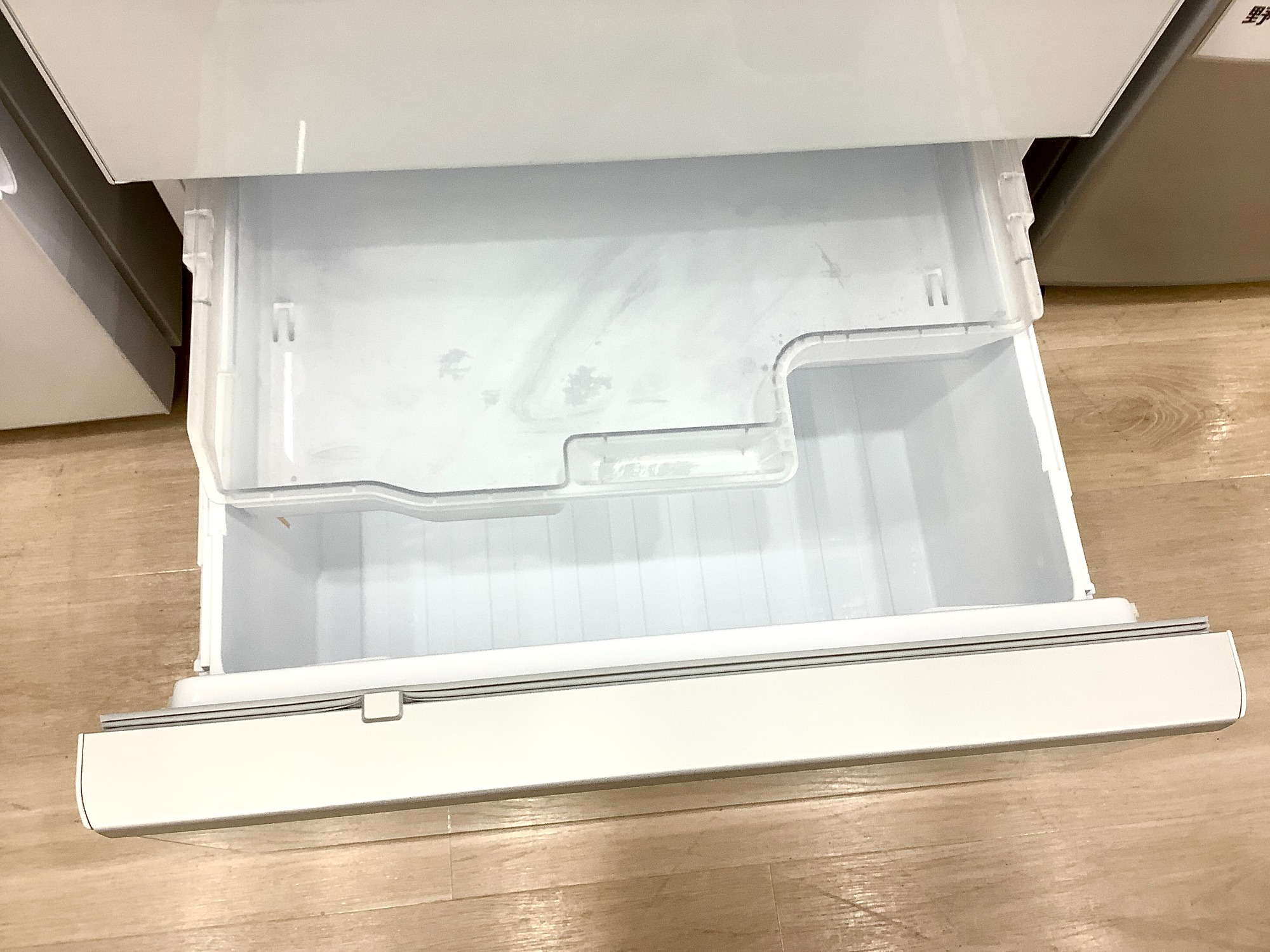 安心の1年保証付き！】本日は新入荷の2ドア冷蔵庫をご紹介します