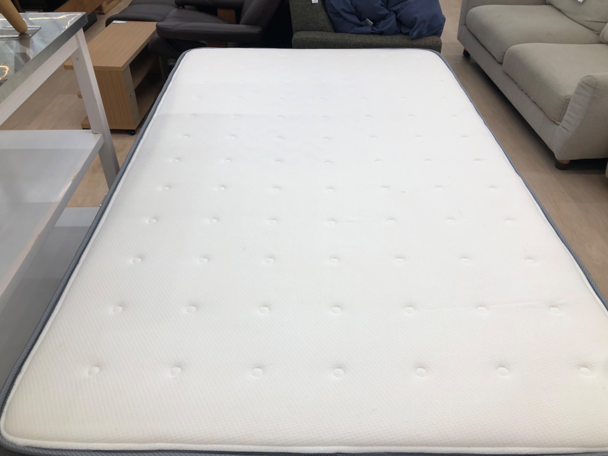 処分の為SALE！】ニトリ♡セミダブルベッド&マットレス アウトレットの