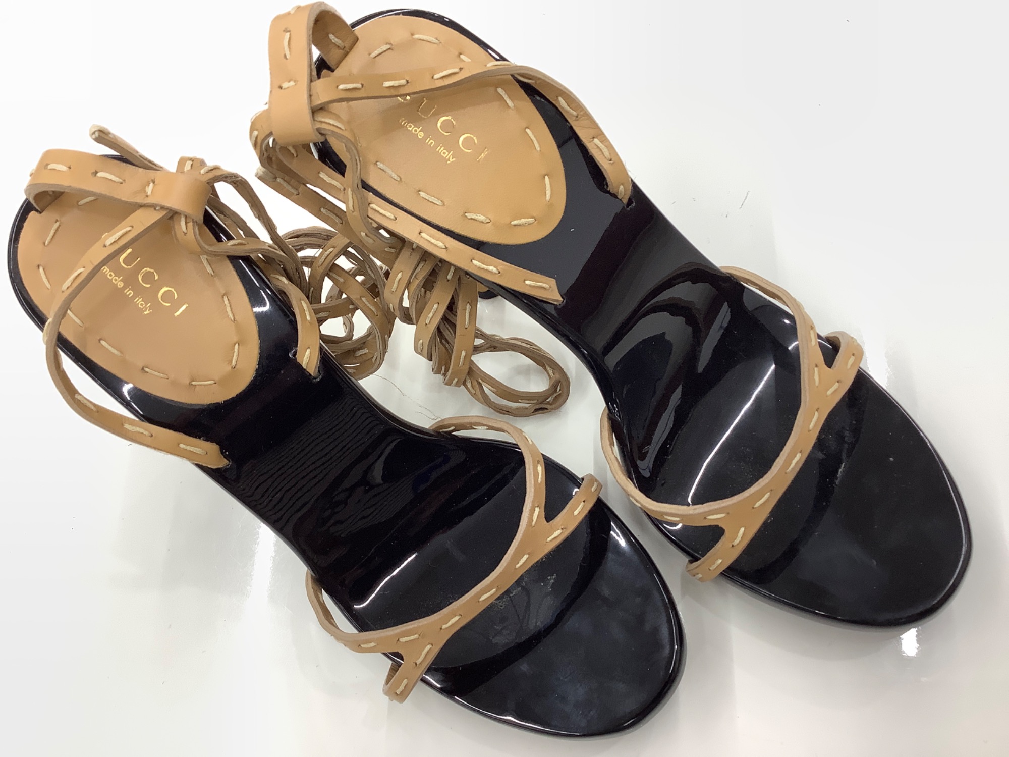 【希少 レア】GUCCI バンブーヒール サンダル 24cm 黒 ブランド買取強化中♬】バンブーヒールが涼しさを演出!GUCCI