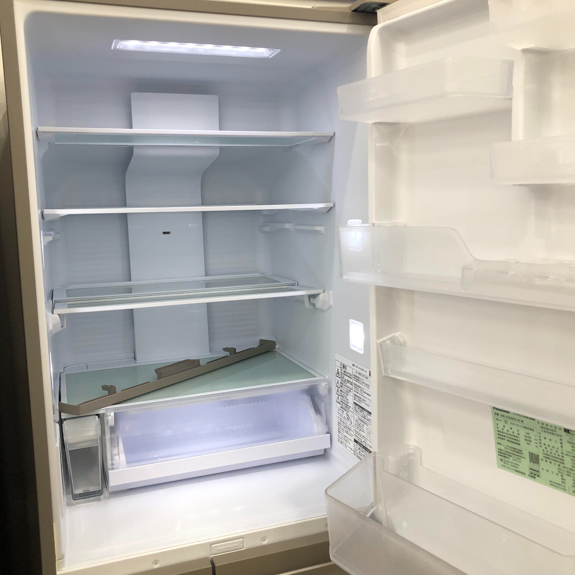 安心の一年動作保証付き！】新入荷の大型冷蔵庫を2点ご紹介します 