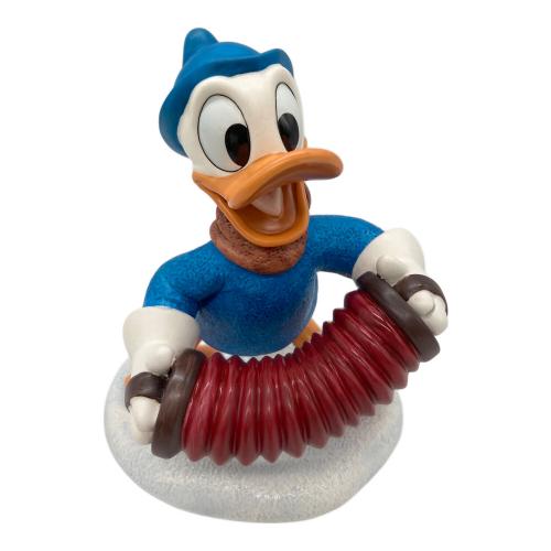 新入荷☆】ドナルドダック3点 デイジー1点 フィギュアをご紹介します