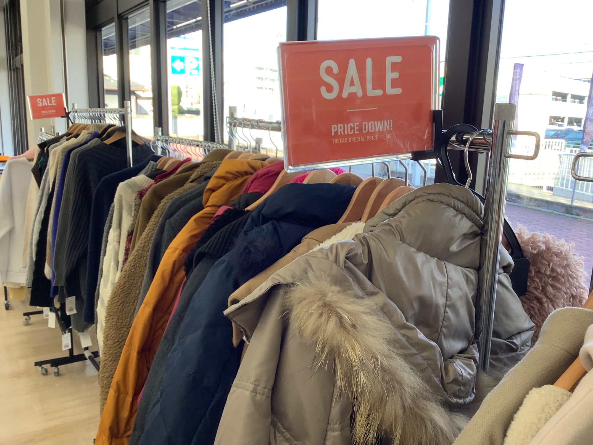 冬物12点まとめ売り！ お買い得！最大50%オフの冬モノ衣類のセール展開中です！｜2025年12