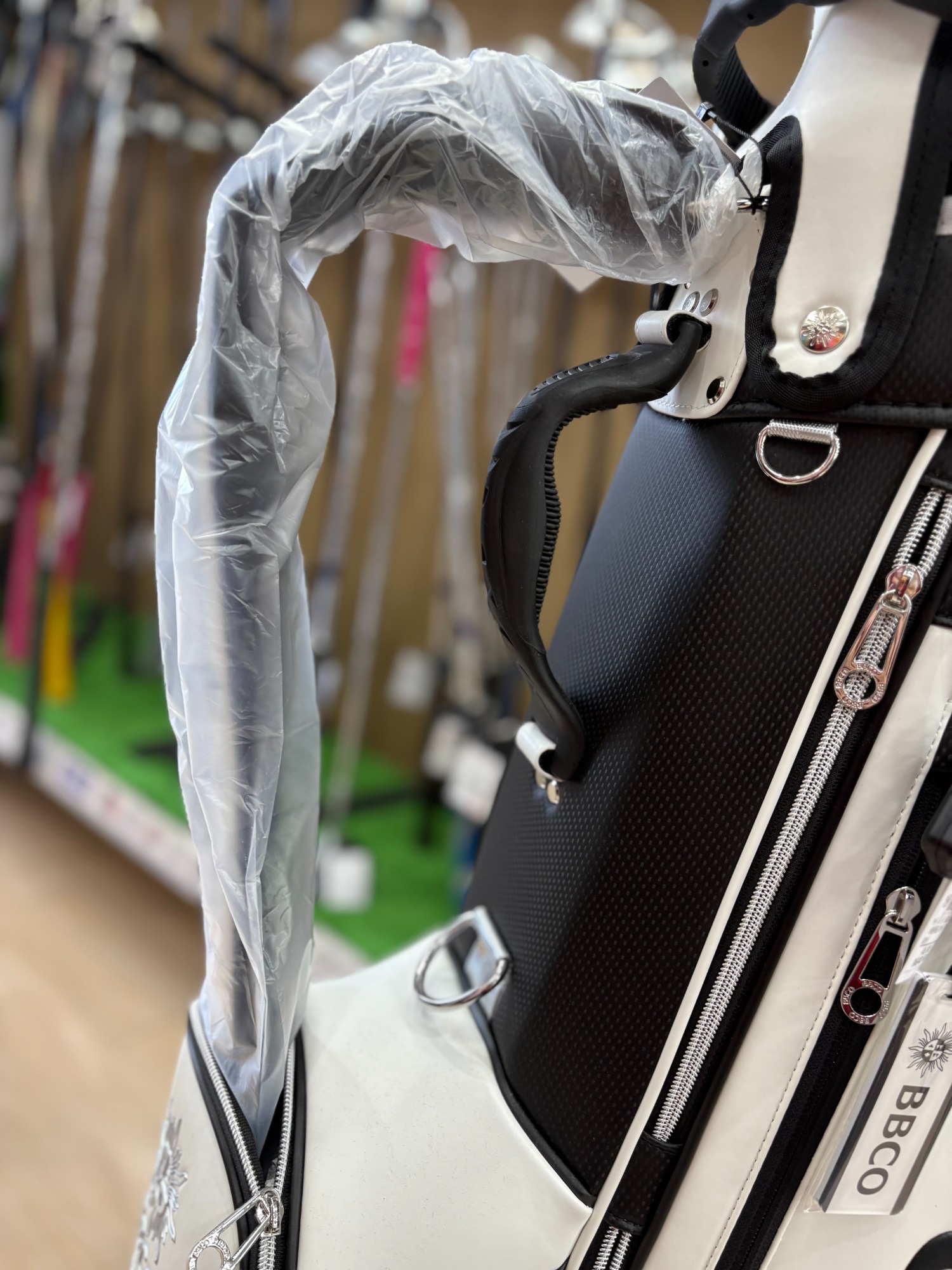 BBCO ゴルフバッグ・キャディバッグ 新品未使用 BBCO(ビビコ)のゴルフバッグ が新入荷いたしました！｜2026年01月05日