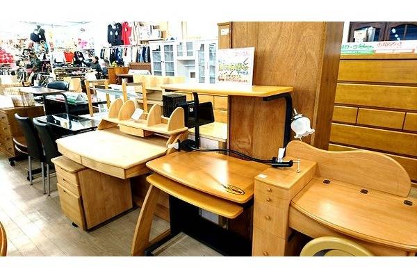 堀田家具 学習机のご紹介！【福岡春日店】｜2016年10月09日