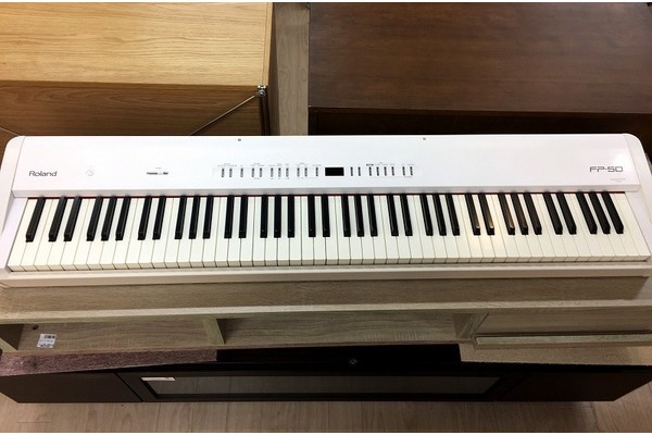 Roland 88鍵 電子ピアノ 本体Roland FP-5 デジタルピアノ Roland FP-E50-BK ブラック 電子ピアノ 88鍵盤 ローランド FPE50