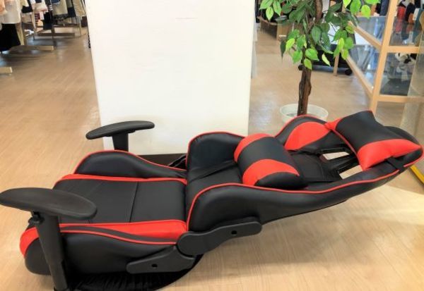 座椅子タイプのゲーミングチェアがまたまた入荷です!!｜2020年07月24日