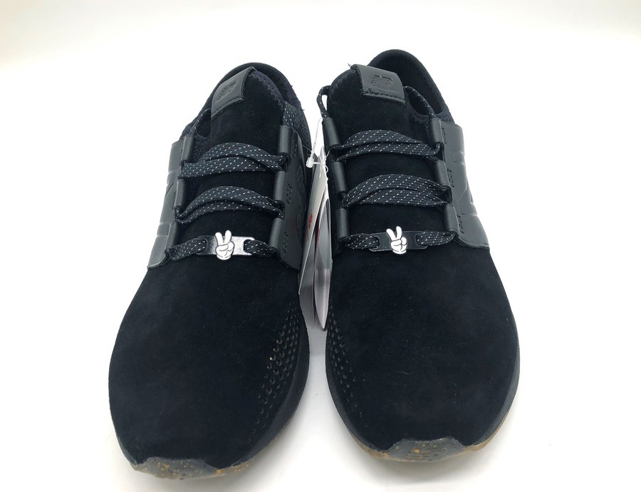 h*5様 New Balance × Disney コラボスニーカー　ミッキーマ NEW Balance（ニューバランス）×Disney（ディズニー）のコラボ