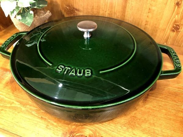 STAUB（ストウブ）のブレイザーソテーパンが緊急入荷！【福岡春日店