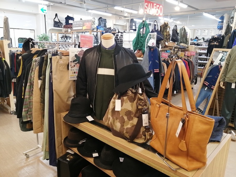 Patagonia(パタゴニア) ハイブリッドマウンテンパーカが買取入荷