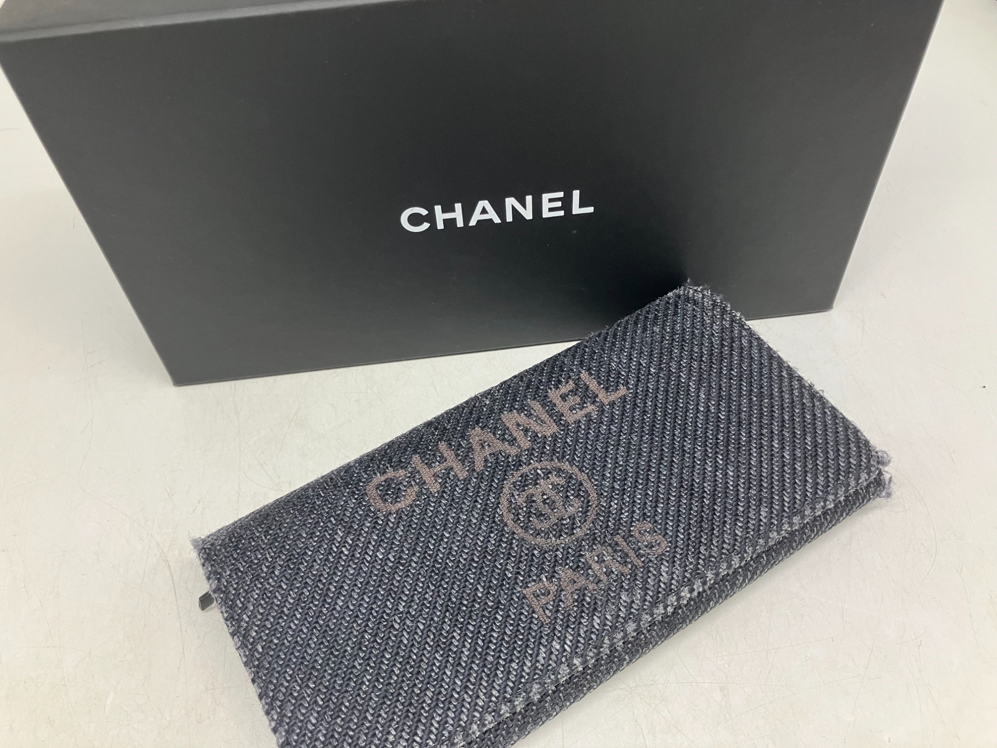 CHANEL(シャネル) 長財布 A81976 ドーヴィルのご紹介です！｜2025年09