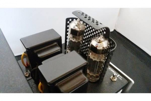 デジタル家電の真空管アンプ