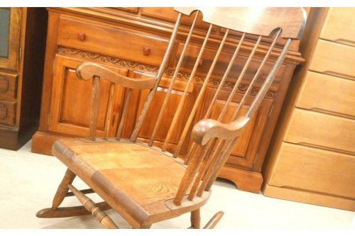 家具・インテリアのロッキングチェア