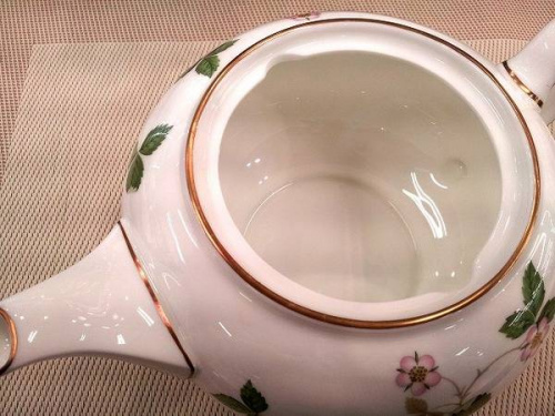 ＷＥＤＷＤＧＥＷＯＯＤ　ウェッジウッドのティーポット　買取　福岡
