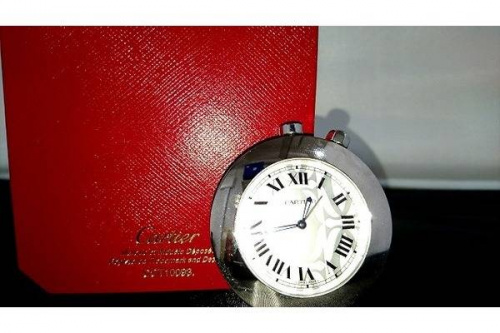 レディースファッションの腕時計