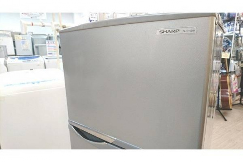 冷蔵庫のＳＨＡＲＰ　シャープ　中古家電　福岡