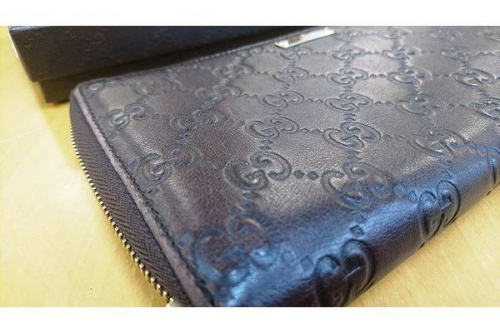 ブランド・ラグジュアリーの財布