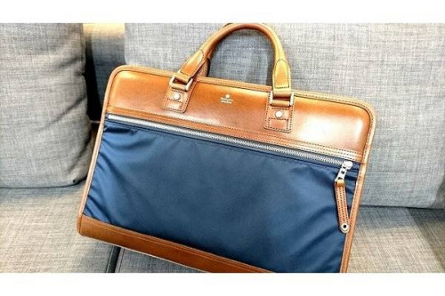 メンズファッションのビジネスアイテム
