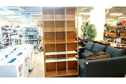 特選家具の本棚