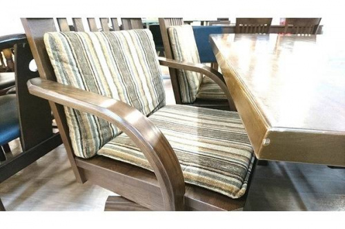 ダイニングセットの民芸調家具　買取　福岡