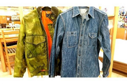 ジャケットのＢｕｚｚ　Ｒｉｃｋｓｏｎ’ｓ　バズリクソン