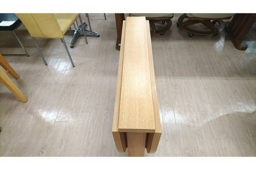 ダイニングセットの秋田木工　大塚家具