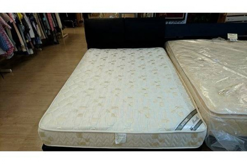 家具・インテリアのベッド