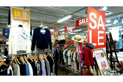 洋服　セールのエアコン　セール