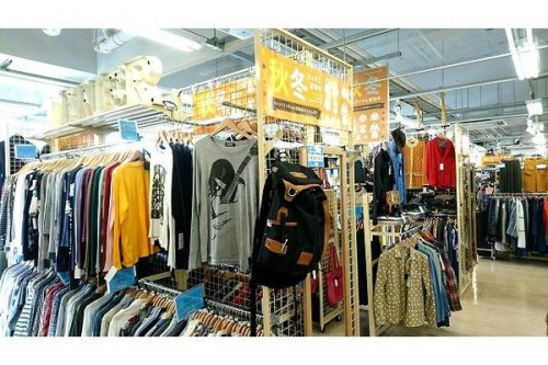 古着　買取　福岡のリサイクルショップ　福岡