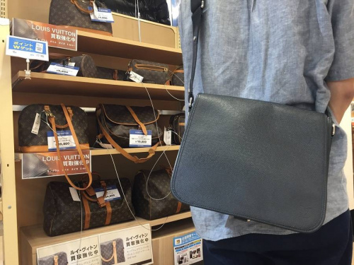 バッグのLOUIS VUITTON ルイヴィトン