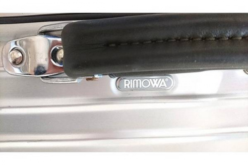 ビジネスアイテムのRIMOWA