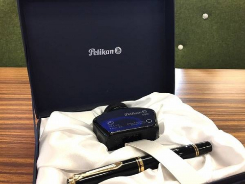 ビジネスアイテムのPelikan　ペリカン