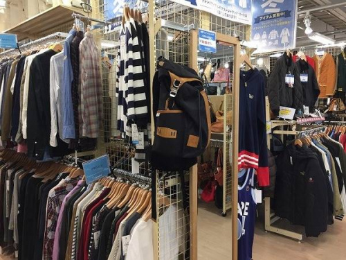 古着　買取　福岡のリサイクルショップ　福岡