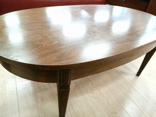 家具・インテリアのテーブル