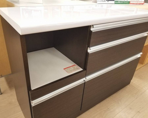 家具のカウンター