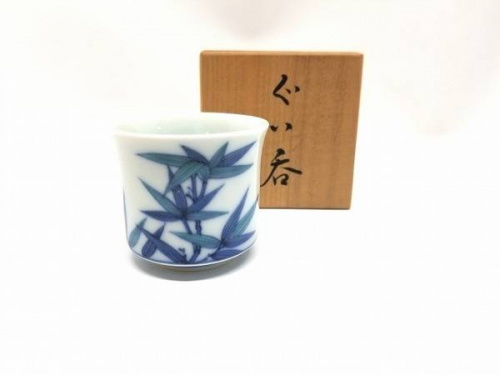 中古　食器　買取のリサイクルショップ　福岡