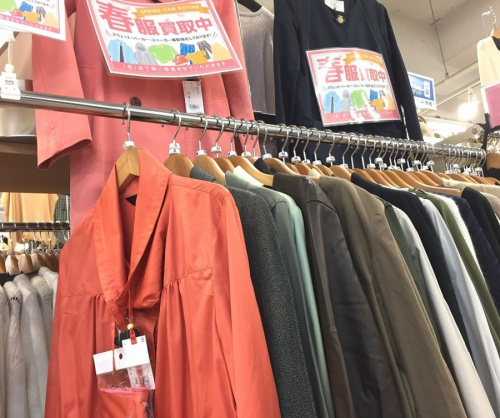 リサイクルショップ　福岡の中古衣類