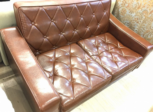 家具のソファ