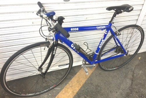 アウトドア用品の自転車