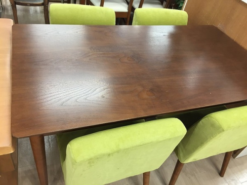 中古家具　福岡の中古テーブル　福岡
