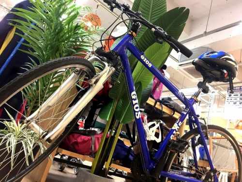 アウトドア用品の自転車