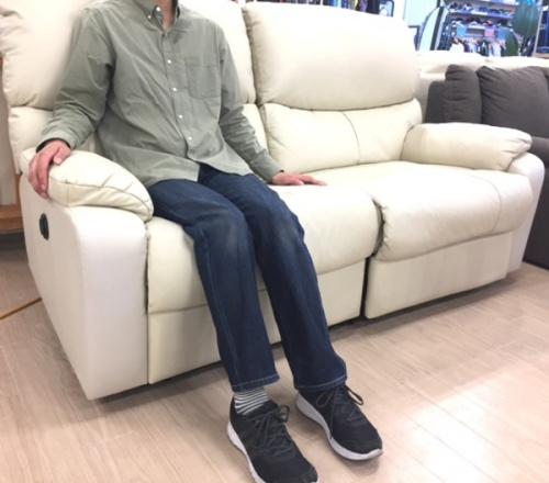 家具のソファ