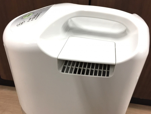 コンプレッサー式除湿器
