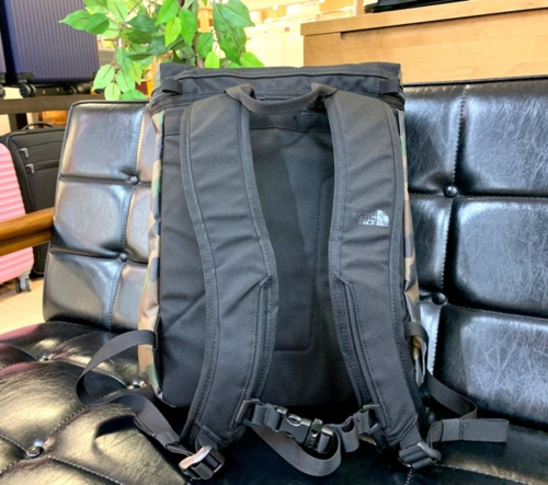 BCヒューズボックスのTHE NORTH FACE