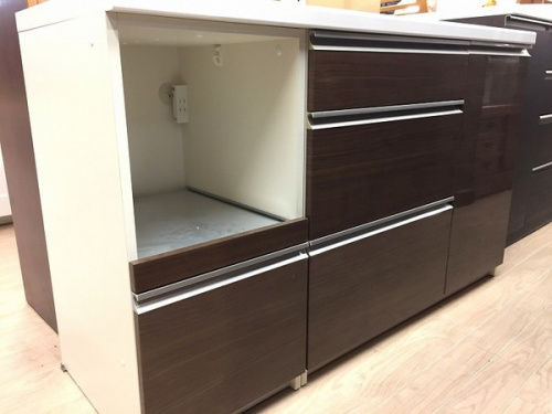 家具のカップボード・食器棚