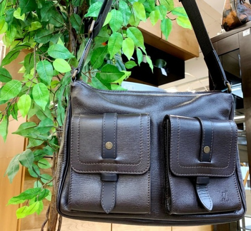 ブランド・ラグジュアリーのLOUIS VUITTON