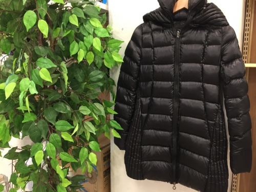 レディースファッションのTATRAS
