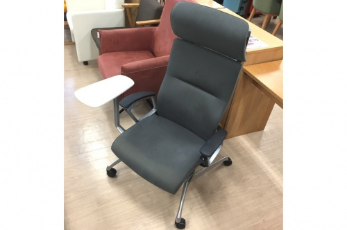 生活家具のイス